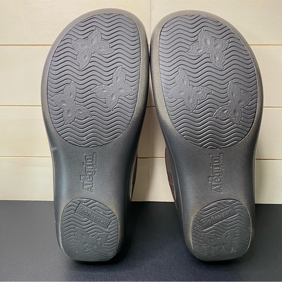 Alegria Kayla Clogs Brown Leather Women's Size 7.5 Shoes EU37 Slip-Ons Mules - Picture 9 of 11